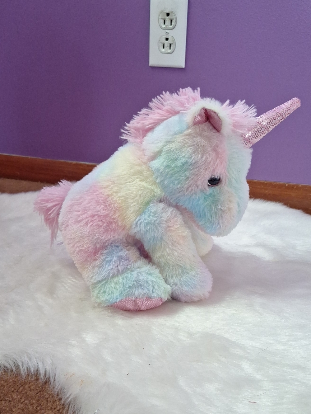 Kellytoy Pastel Rainbow Unicorn Plushie- NWT